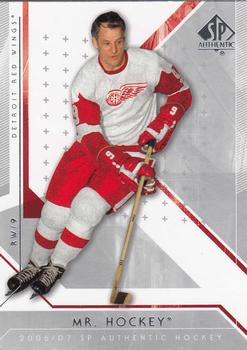 #64 Gordie Howe - Detroit Red Wings - 2006-07 SP Authentic Hockey
