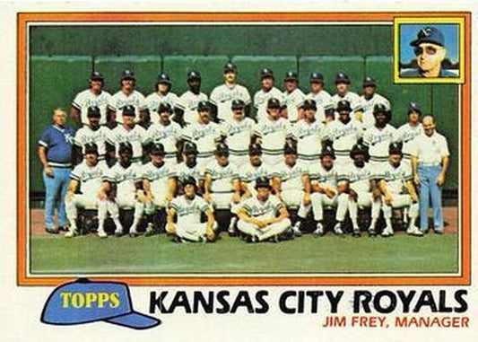 #667 Kansas City Royals / Jim Frey - Kansas City Royals - 1981 Topps Baseball