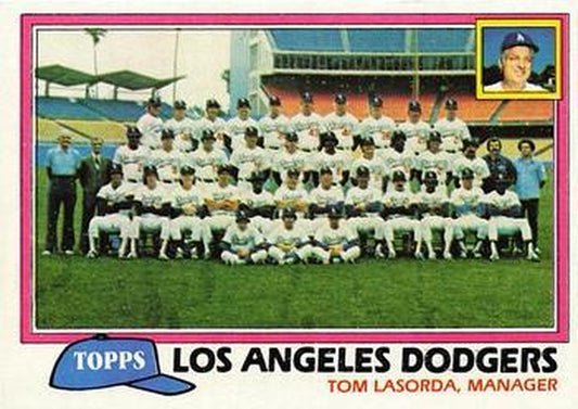 #679 Los Angeles Dodgers / Tom Lasorda - Los Angeles Dodgers - 1981 Topps Baseball