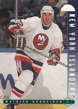 #67 Mathieu Schneider - New York Islanders - 1995-96 Leaf Hockey