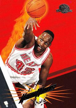 #68 Kevin Willis - Miami Heat - 1995-96 SkyBox Premium Basketball