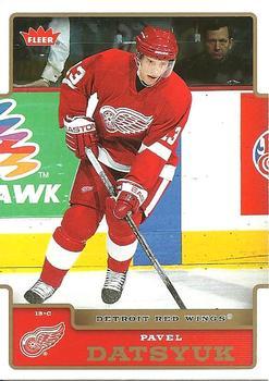 #69 Pavel Datsyuk - Detroit Red Wings - 2006-07 Fleer Hockey