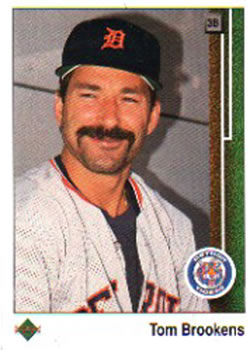 #106 Tom Brookens - Detroit Tigers - 1989 Upper Deck Baseball