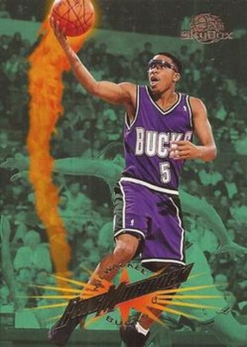 #71 Eric Murdock - Milwaukee Bucks - 1995-96 SkyBox Premium Basketball