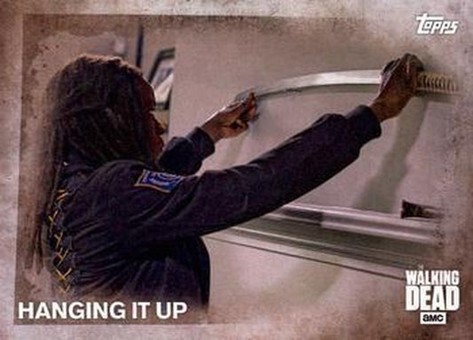 #77 Hanging It Up - 2016 Topps The Walking Dead Season 5