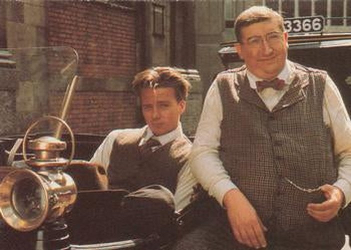 #25 Indy and his friend Remy arrive in London af - 1992 Pro Set Young Indiana Jones