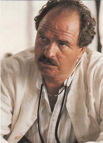 #80 At the age of 30, Schweitzer decided to chan - 1992 Pro Set Young Indiana Jones