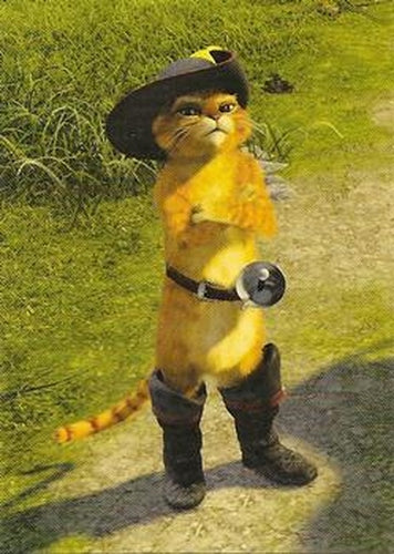 #7 Puss in Boots - 2004 Cards Inc. Shrek Movie 2