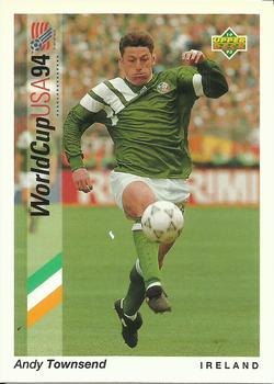 #83 Andy Townsend - Ireland - 1993 Upper Deck World Cup Preview English/Spanish Soccer