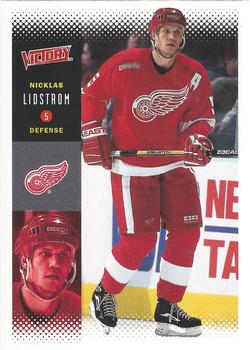#88 Nicklas Lidstrom - Detroit Red Wings - 2000-01 Upper Deck Victory Hockey