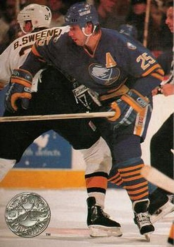 #8 Dave Andreychuk - Buffalo Sabres - 1991-92 Pro Set Platinum Hockey