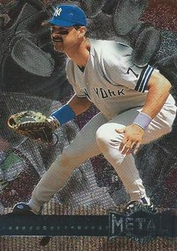 #90 Don Mattingly - New York Yankees - 1996 Metal Universe Baseball
