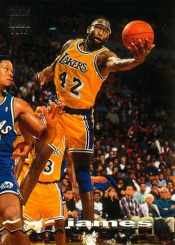 #91 James Worthy - Los Angeles Lakers - 1993-94 Stadium Club Basketball