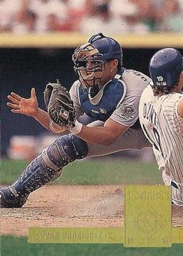 #96 Ivan Rodriguez - Texas Rangers - 1994 Donruss Baseball - Special Edition